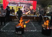 Kasdim 0819 Pasuruan Hadiri Pemusnahan Barang Bukti Inkracht Di Kajari Kabupaten Pasuruan