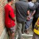 Bhabinkamtibmas Polsek Tinambung Bantu Evakuasi Warga dengan Gangguan Jiwa untuk Mendapatkan Perawatan di RSUD Hj. Andi Depu