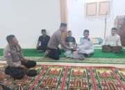 Polsek Pamboang Salurkan Bantuan Sosial Religi di Masjid Nurul Falah dalam Rangka Hari Bhayangkara ke-79