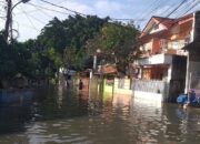 Hujan Deras Guyur Warga Kampung makasar Banjir