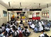 Sosialisasi UU LLAJ, Polres Majene Edukasi Generasi Muda Tertib Berlalu Lintas di SMAN 3 Majene