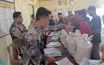 Pemdes Neglasari Salurkan Beras Periode Bulan, Juni -Juli 2025 .Sebanyak 1.008 KPM