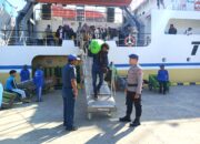 Sat Polair Polres Majene Maksimalkan Pengamanan Bongkar Muat KM. Sabuk Nusantara 93 Perintis di Pelabuhan Palipi