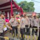Polsek Cikarang Utara bersama Perum Bulog menggelar Gerakan Pangan Murah di halaman Mako Polsek CikarangUtara
