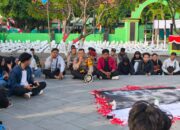 Polres Pasuruan Hadir Membersamai Aksi Damai Mahasiswa di TMP Bangil