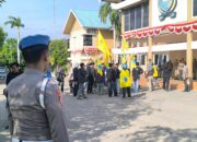 Polres Majene Kawal Aksi Pergerakan Mahasiswa Islam Indonesia (PMII) Majene di Kantor Bupati Majene