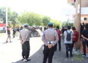 Puluhan Personel Polres Majene Amankan Aksi Damai Aliansi Pemuda Desa Kabupaten Majene