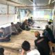 Bhabinkamtibmas Polsek Banggae Hadiri Rapat Pembentukan dan Pembinaan Program Kampung Iklim Desa Pamboborang