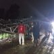 Hujan Deras Disertai Angin Kencang Terjang Sukatani, Puluhan Rumah Rusak Parah ,Atap Vila Terbang Hingga Menutupi Jalan