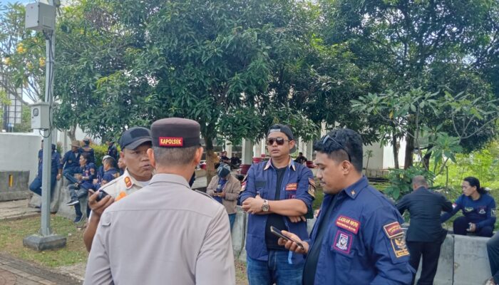 LAPORKAN DISHUB BANTEN KE KEJATI TERKAIT DUGAAN PENYIMPANGAN PROYEK PJU