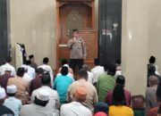 Satbinmas Polres Pasuruan Gelar Safari Salat Jumat, Tegaskan Bahaya Judi Online dan Narkoba