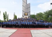 Sambut HUT Korpri ke-54, ASN Polda Jatim Ziarah ke TMP