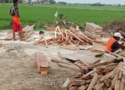 Diduga Abaikan K3, Proyek Peningkatan Jalan Priyai–Trumbu Serang Menuai Sorotan