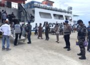 Sat Polair Polres Majene Amankan Proses Bongkar Muat KM. Sabuk Nusantara 93 Perintis di Pelabuhan Passarang