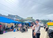 Polsek Aralle Hadir di Tengah Masyarakat, Amankan Jalur dan Pasar Tradisional Aralle