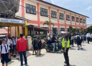 Satlantas Polres Mamasa Laksanakan PAMTURLALIN Pulang Sekolah, Arus Lalu Lintas Tetap Aman dan Lancar