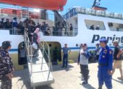 Bongkar Muat KM Sabuk Nusantara 93, Sat Polair Polres Majene Pastikan Keamanan Penumpang dan Barang