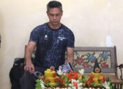 Sederhana Penuh Makna, Kapolres Majene Rayakan Ulang Tahun ke-42 Bersama Keluarga Besar Polres Majene