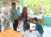 Upaya Cegah Stunting, Bhabinkamtibmas Polsek Pamboang Polres Majene Dampingi Kegiatan Posyandu di Desa Buttu Pamboang