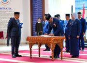 Gubernur Suhardi Duka Lantik 14 Pejabat Pimpinan Tinggi Pratama, Ini Daftarnya