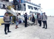 Sat Polair Polres Majene Amankan Pemberangkatan KM Sabuk Nusantara 93 Tujuan Pelabuhan Silopo Polewali Mandar