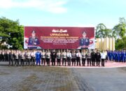 Bukti Dedikasi, Wakapolda Sulbar Serahkan Satyalencana Pengabdian kepada 194 Personel