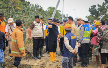 Jalur Grobogan Arah Semarang Putus Total, Gubernur Instruksikan Percepat Pemasangan Jembatan Armco