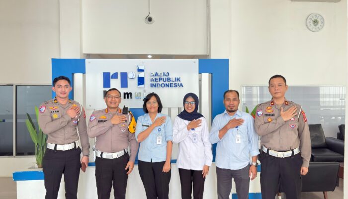 Dialog Interaktif Operasi Keselamatan Marano di RRI Mamuju, Dirlantas: Fokus pada Budaya Tertib Berkendara dan Penertiban ODOL