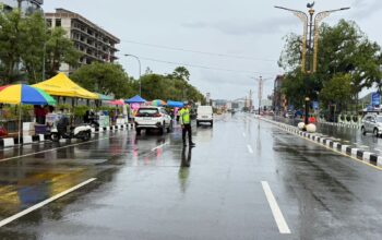 Antisipasi Jalan Licin Saat Gerimis, Ditlantas Polda Sulbar Terus Ingatkan Pengendara untuk Tertib Demi Keselamatan