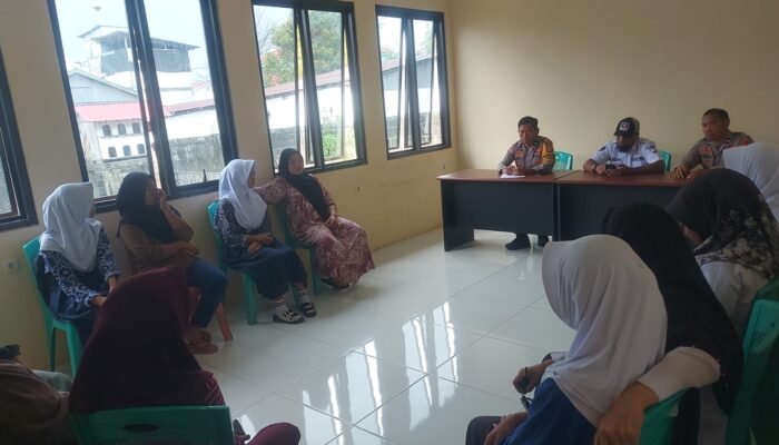 Bhabinkamtibmas Polsek Pasangkayu Laksanakan Problem Solving, Mediasi Pelajar Berakhir Damai dan Penuh Edukasi