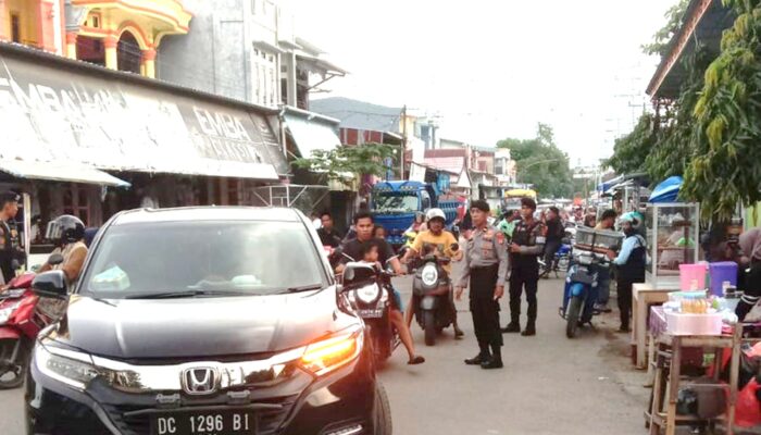 Berikan Rasa Aman Saat Ngabuburit, Polres Majene Perketat Pengamanan di Lokasi Perbelanjaan