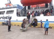 Kedatangan KM Sabuk Nusantara 93 dari Kotabaru Dikawal Ketat Sat Polair Majene