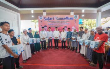 Pemprov Sulbar Bagikan 700 Paket Ramadan untuk Masyarakat Pasangkayu