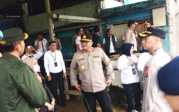 Kapolres Majene Hadiri Kunker Gubernur Sulbar di Desa Sendana, Tinjau Operasional Pabrik Es Palipi