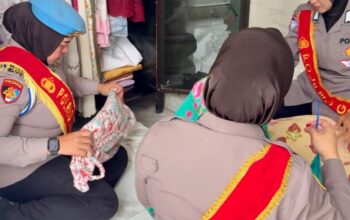 Ramadan 1447 H, Polwan Polres Gowa Pererat Silaturahmi Lewat Aksi Bersih Masjid