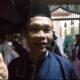 Ustadz Aceng Lepas Pawai Obor Santri Sukamantri Bekasi: Simbol Kebersamaan Warga