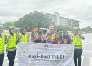 Berburu Berkah Ramadhan, Ditlantas Polda Sulbar Bagi-bagi Takjil dan Ajak Pengendara Tetap Tertib Berkendara