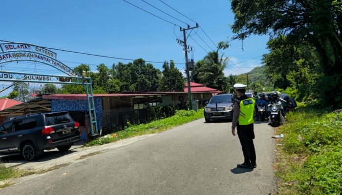 Ditlantas Polda Sulbar Perkuat Patroli di Lokasi Wisata, Jamin Liburan Masyarakat Aman dan Nyaman