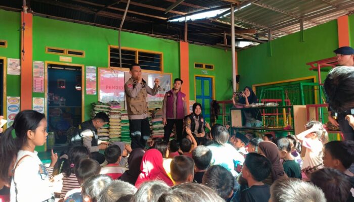 Misi Kemanusian Pulihkan Trauma Korban Kebakaran di Polman, Tim Pisikologi Biro SDM Hadir Berikan Bantuan