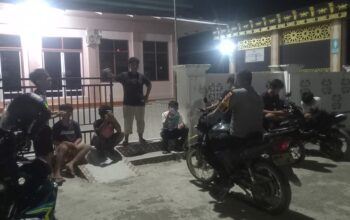 Respons Cepat Aduan Warga, Bhabinkamtibmas Pasangkayu Bubarkan Balapan Liar