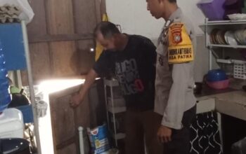 Gerak Cepat Bhabinkamtibmas Polsek Sarudu Datangi TKP Pencurian Cincin Emas, Warga Diimbau Tingkatkan Kewaspadaan di Bulan Ramadhan