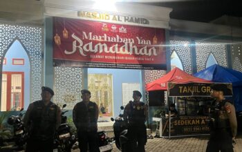 Hadirkan Rasa Aman di Bulan Ramadan, Perintis Presisi Samapta Polres Gowa Patroli Masjid