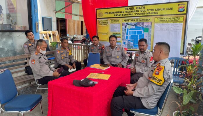 Karendalops dan Kapusdal Ops Ketupat 2026 Polres Majene , Pantau Pos Pam Pasar Sentral Majene