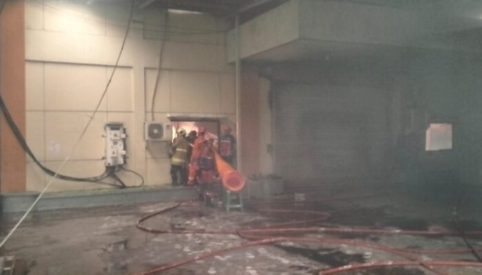 Kebakaran Pabrik Kaos Kaki di Bekasi, Diduga Akibat Korsleting Listrik