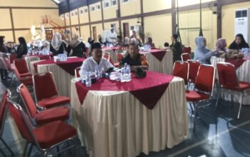 Sertu M. Sholeh Hadiri Halal Bihalal SMAN 1 Purwosari, Pererat Sinergi dan Kebersamaan