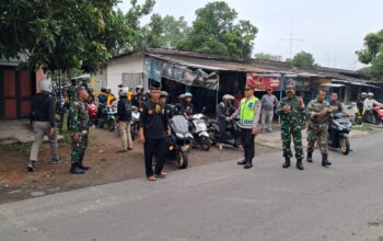 Pengamanan Pemberangkatan Warga PSHW Sutojayan Berjalan Aman Menuju Halal Bihalal Di Pemkab Blitar