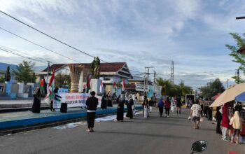 Personel Polres Majene Amankan Aksi Solidaritas FPN, Soroti Gugurnya Pasukan Perdamaian di Lebanon