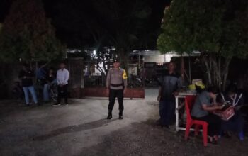 Polsek Baras Siaga Amankan Ibadah Malam Paskah, Ratusan Jemaat Beribadah dengan Khusyuk