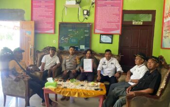 Problem Solving Humanis, Bhabinkamtibmas Polsek Sarudu Mediasi Kasus Dugaan Pencurian Sawit hingga Berakhir Damai