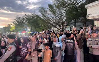 Mengantar Tamu Allah, Polres Gowa Kawal Keberangkatan Jemaah Haji Kloter 7